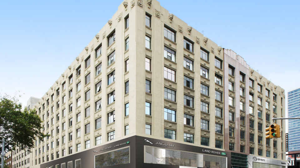 Jaguar Land Rover, Manhattan